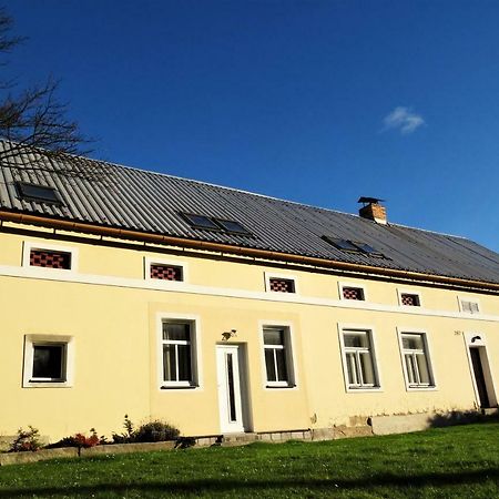 U Nas - Apartman Zajic Vapenna Bagian luar foto
