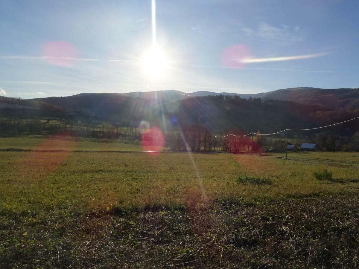 U Nas - Apartman Zajic Vapenna Bagian luar foto